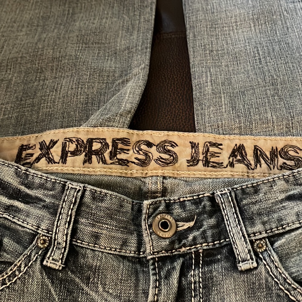 Men’s | Express - Picture 4 of 6